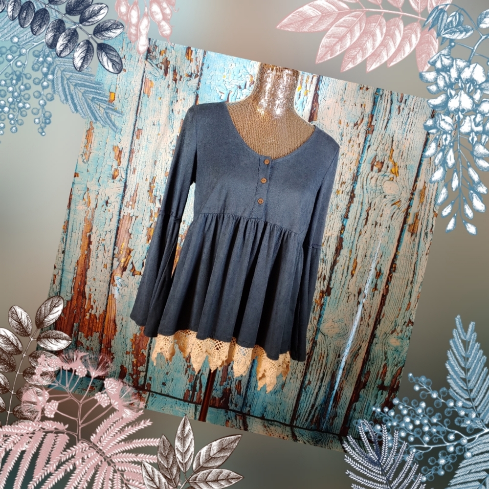 Altard State peasant blouse